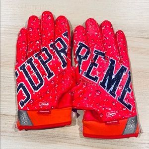 🎉Host Pick🎉 Supreme Nike Vapor Jet Gloves